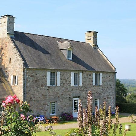 Les Goubelins Bed & Breakfast La Lande-d'Airou Ngoại thất bức ảnh