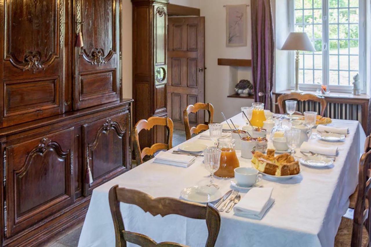 Les Goubelins Bed & Breakfast La Lande-d'Airou Ngoại thất bức ảnh